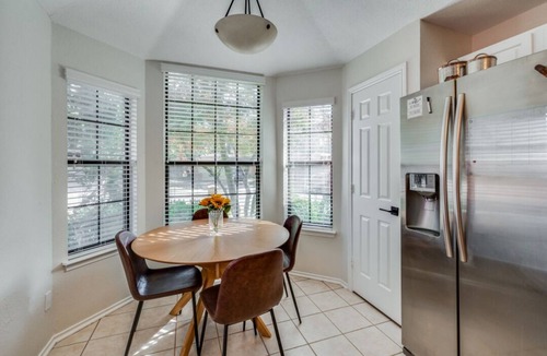 West Arlington House | NEWLY REMODELED 3 BEDROOM HOME GREAT LOCATION