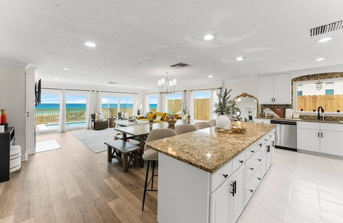Biltmore Beach House | Newly Renovated 4/3 OCEANFRONT BEACH HOUSE HOTTUB +Private POOL