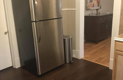 Gulfport Cottage | NEWLY RENOVATED COTTAGE ACROSS THE STREET FROM ISLAND VIEW CASINO