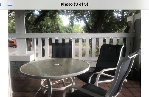 Gulfport Cottage | NEWLY RENOVATED COTTAGE ACROSS THE STREET FROM ISLAND VIEW CASINO