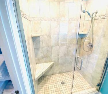 Panama City House | Newly renovated modern, spacious & quiet location