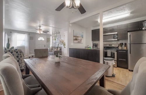 SoHo House | Nice Swann, Peaceful 2BR w/garden patio off Swann