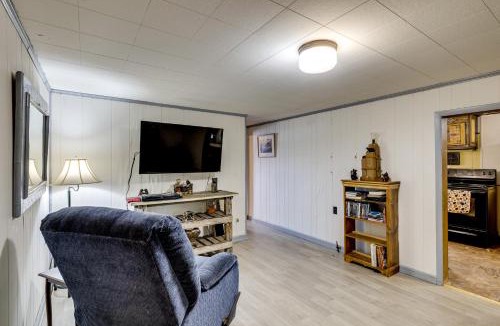 Langston House | No Pet Fee! Peaceful Escape at Towner Properties