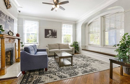 Mid-City Hotel | NOLA Vibes | Cozy Studio on Canal Street