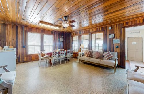 Bahama Beach House | O'Grady's Full Sunset
