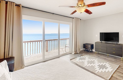 Parker House | Oakshore Oasis | Waterfront townhome in Panama City