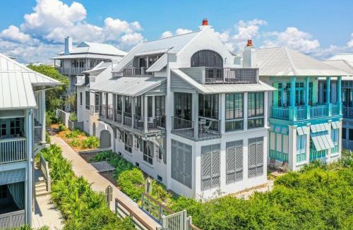 West Panama City Beach House | Oasis Cottage & Carriage House