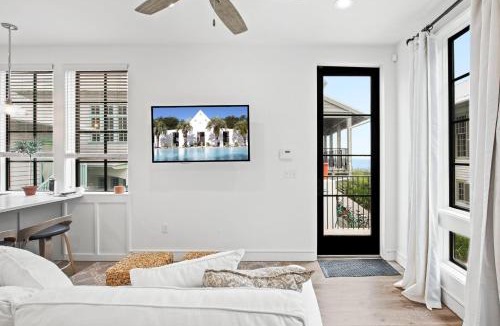 West Panama City Beach House | Oasis Cottage & Carriage House