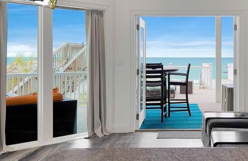 Chivas Bluff House | Ocean Air Lower East Private Beach on 30A
