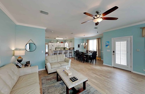 Crystal Beach House | Ocean Breeze | Pet Friendly, Beach Front, Pool!