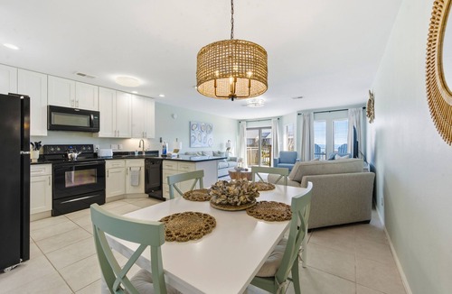 East End House | Ocean Mile K-6 ~ Salty Smiles! Offers unobstructed pool front and Gulf views! Newly renovated!
