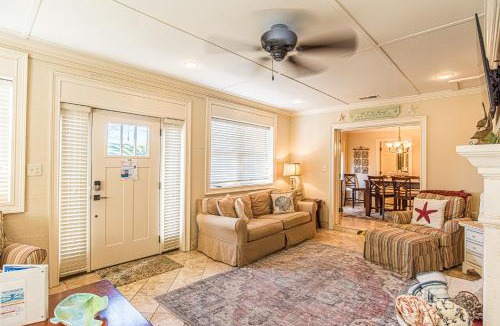 Laguna Beach House | Ocean Mist