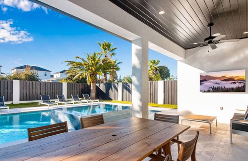 Frangista Beach House | 🌊 Ocean's 10 | 10 Bedrooms | Private Pool | Close 2 Beach | Elevator | FREE Golf 🏖️