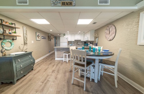 Panama City Beach Condo | Ocean Seven Sugar Beach E7-Free Beach Chairs-Ground Floor-1Bd/1Ba/Sleeps 4-Walk to Beach