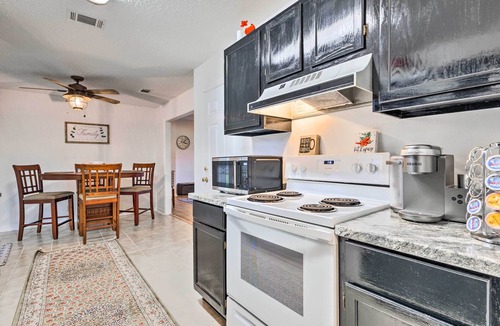 Gulf Hills House | Ocean Springs Home w/Sunroom ~ 5 Mi to Beach