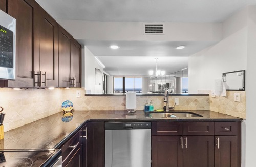 Seabreeze Park Condo | Ocean View Escape - Special Rate Limited Time!