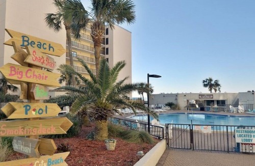Panama City Beach Apartment | Ocean View Studio on the Beach!
