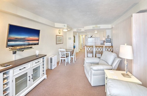 Ortona Park Condo | Oceanfront Condo w/Largest Balcony & Beach Access
