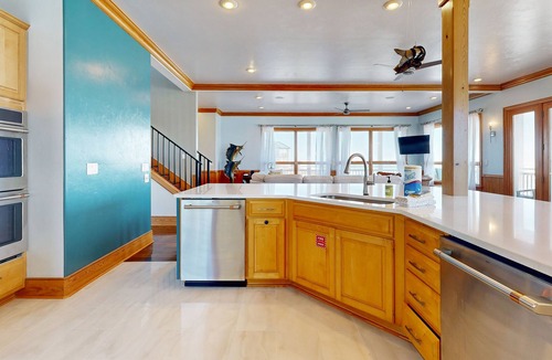 Plantation House | Oceanfront home with private dock & rooftop deck - pool, hot tub & tennis access