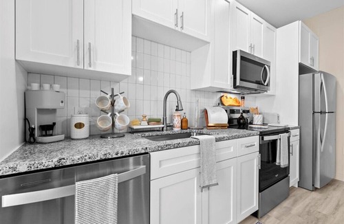Seabreeze Park Condo | Oceanfront Oasis Daytona Beach 2BR/2BA - Courtyard View #328