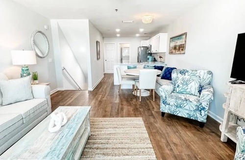 Mexico Beach Condo | Oceanfront Sand Between Your Toes!