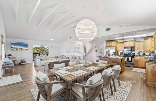 Marineland Acres House | Oceanfront, Steps to Sand, Deck & Pets Welcome!