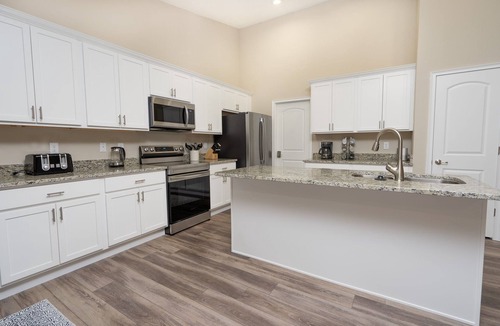 Mcelroys Belleview House | Oceans 25 Townhomes #107 - Directly Across from Ocean