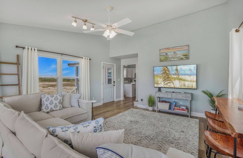 Southpointe House | Oceanview | Coastal Haven | Steps to the Beach | 3BR | Fire Pit | 2 10x10 tents & 8 chairs included