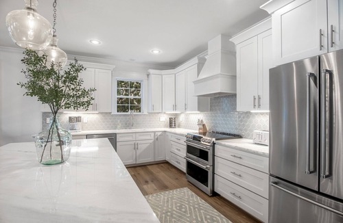 Crystal Beach House | Oct 9-12 Open! Gorgeous 6 Bed, Private Pool, Beach Service & 6 Seat Golf Cart!
