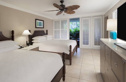 Historic Seaport Hotel | One Bedroom Suite Queens, Pier House, Roomy Elegance, Beachside Bliss, Key West