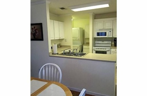 Gulfport Cottage | Only 2 Blocks to Beach on Quiet Street