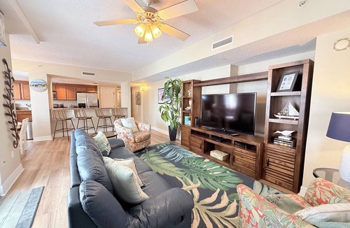 Daytona Beach Condo | Opulence at the Opus. Enjoy your Summer Poolside or Beachside!