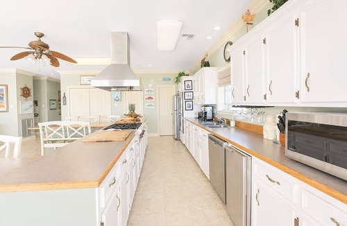 Grand Isle House | Orange Beach Retreat - Coastal Realty Group