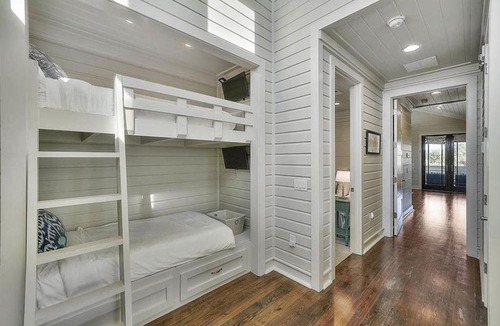 Crystal Beach House | Out of the Blue by Five Star Properties