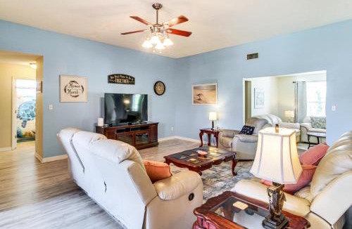 Ono Island House | Outdoor Oasis: Group Getaway in Pensacola!