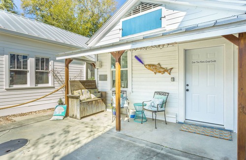 Historic Downtown Apalachicola Cottage | Over the Moon Guest Suite at Blue Moon Inn. Walk everywhere!