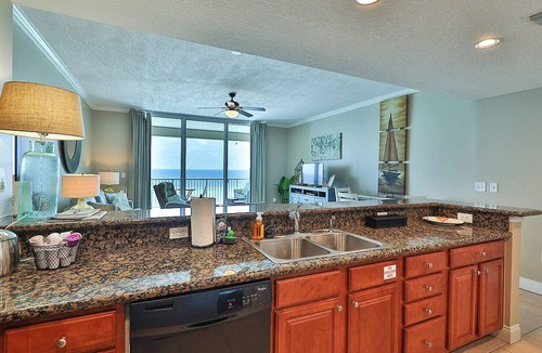 Summer Breeze Condo | Palazzo 204 Condo, The Amazing Water and Relaxing Sunshine!