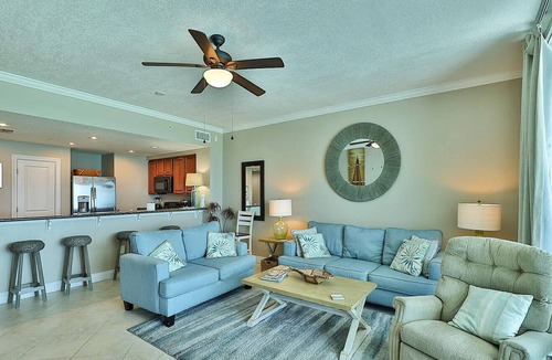 Summer Breeze Condo | Palazzo 204 Condo, The Amazing Water and Relaxing Sunshine!