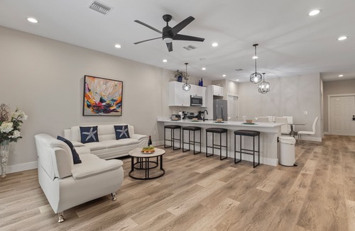 Port Charlotte Villa | "Palm Bliss" 3 bed 2 bath stylish and cozy