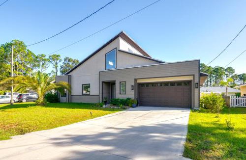 Palm Coast House | Palm Coast Paradise: Pool, Spa & Outdoor Kitchen