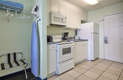 West Panama City Beach Hotel | Palmetto Beachfront Hotel, a By the Sea Resort