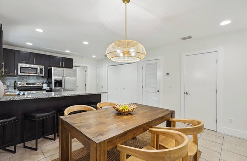 Panama City Beach Cottage | Panama City Beach Vacation Rental ~ 1 Mi to Beach!