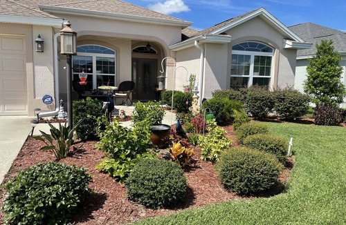 Fruitland Park House | PARADISE! Newer 3/2 Beautifully Furnished Oversized Designer home on the WATER!