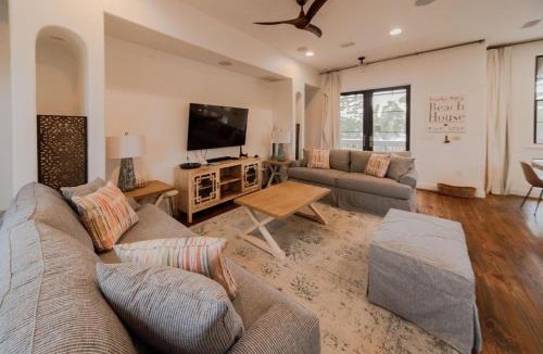 Dune Allen Beach House | Paradise Pete's