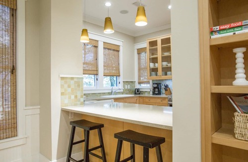 Watercolor House | Park District! 2-5 Blocks from the Beach! Outdoor Grill! Sonos Sound System!