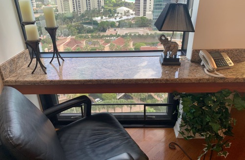 Park Shore Condo | Park Shore 17th floor gulf facing 3 bedroom condo