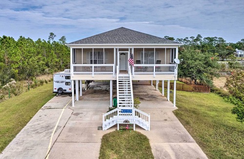 Henderson Point House | Pass Christian Home: Easy Access to Beaches!