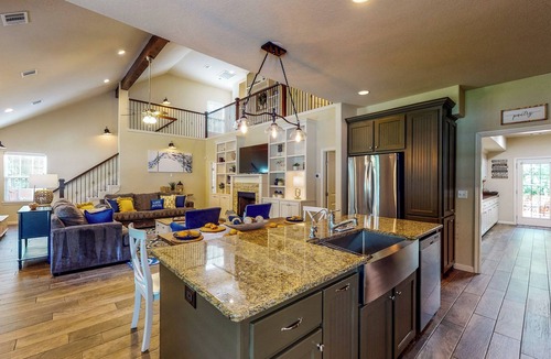 Cape Royale House | Patio Oasis w/Hot Tub! Lake Livingston Estate