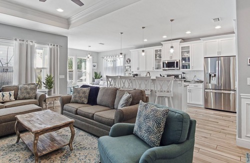 Kiska Beach House | PCB/Laguna & Rosemary/30A -private heated pool & 2 blocks to the beach