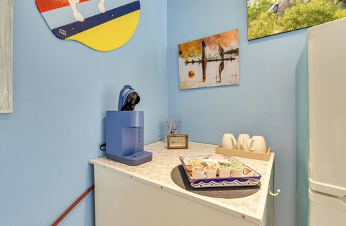 Bel Air Apartment | PCB Studio w/Private Patio: Steps to Beach!